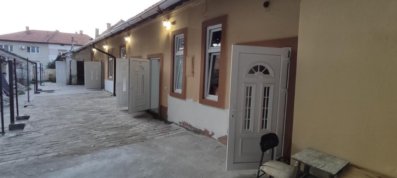 Apartmani Dld Ns Novi Sad Eksteriør billede
